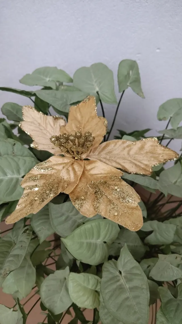 Flor dorada escarchada, 20 cm · 5 hojas